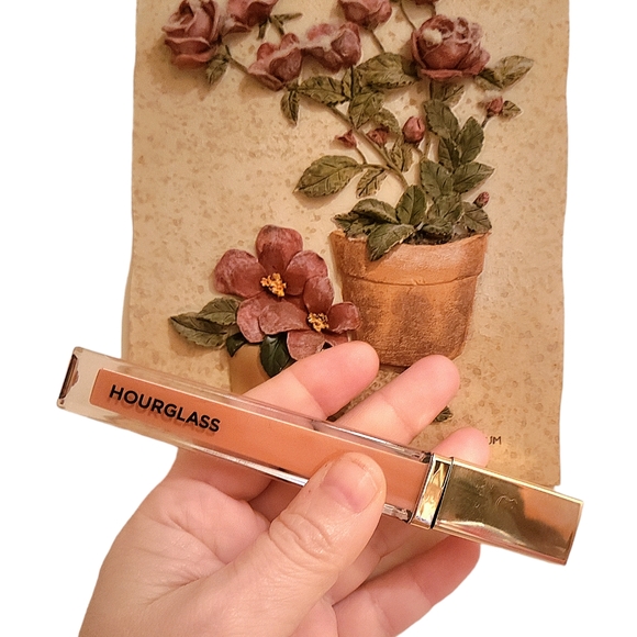 Hourglass Makeup Hourglass Unreal High Shine Volumizing Lip Gloss Child 2oz Nwob Free Gift